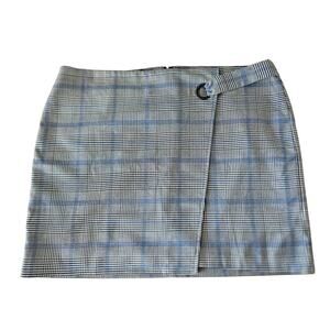 Vince Camuto Plaid Faux Wrap Skirt. Size 16